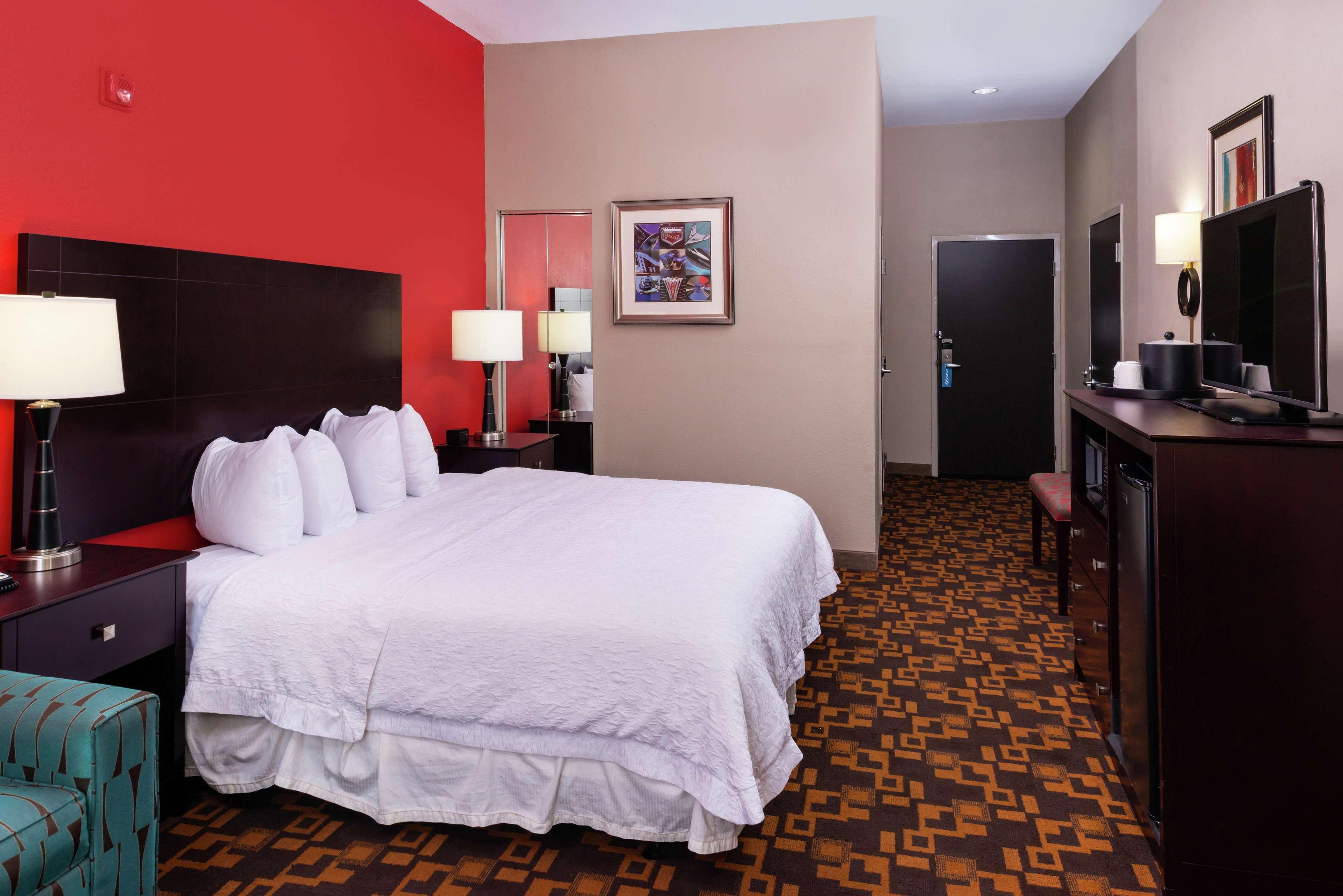 Hampton Inn לפלאס מראה חיצוני תמונה