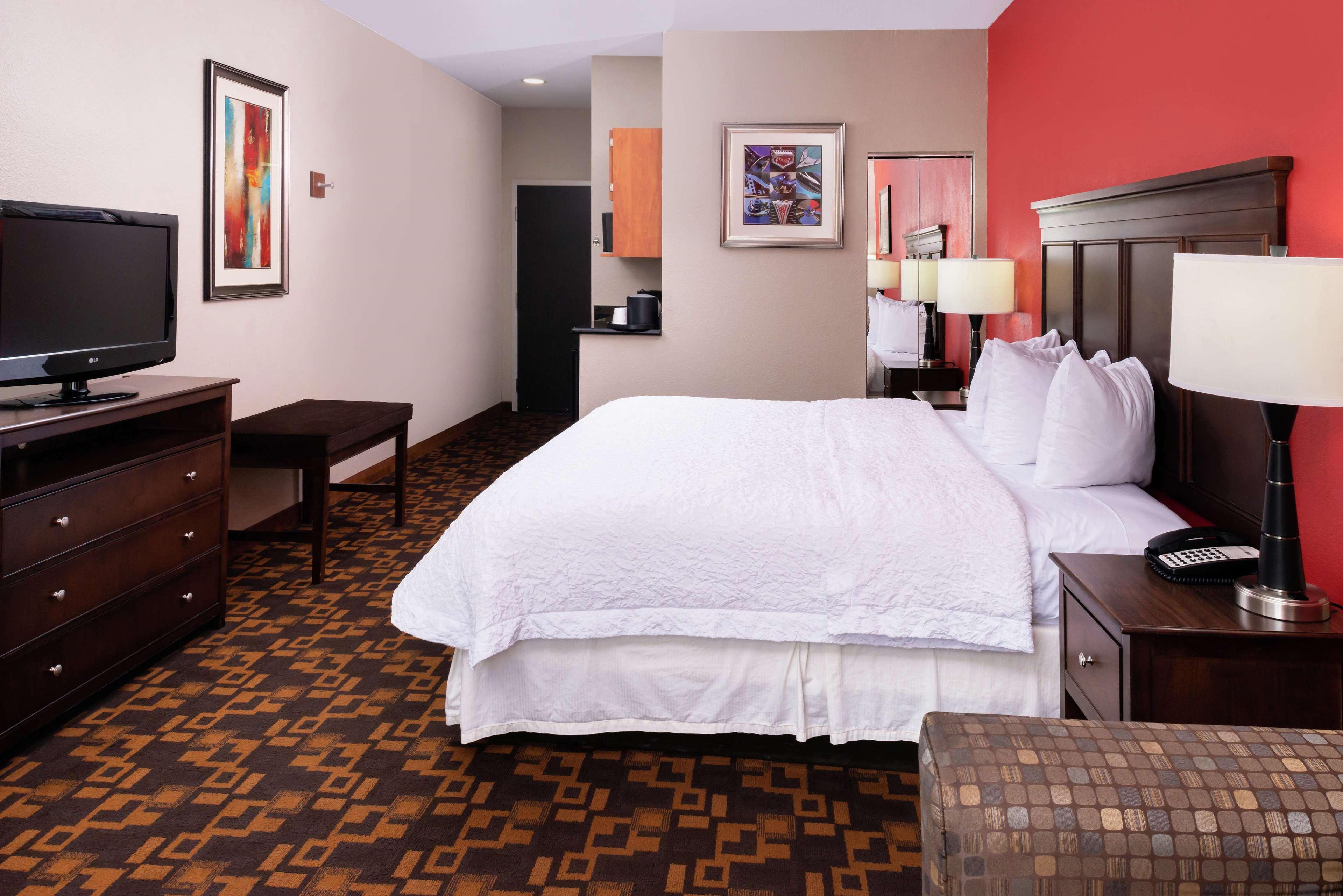 Hampton Inn לפלאס מראה חיצוני תמונה